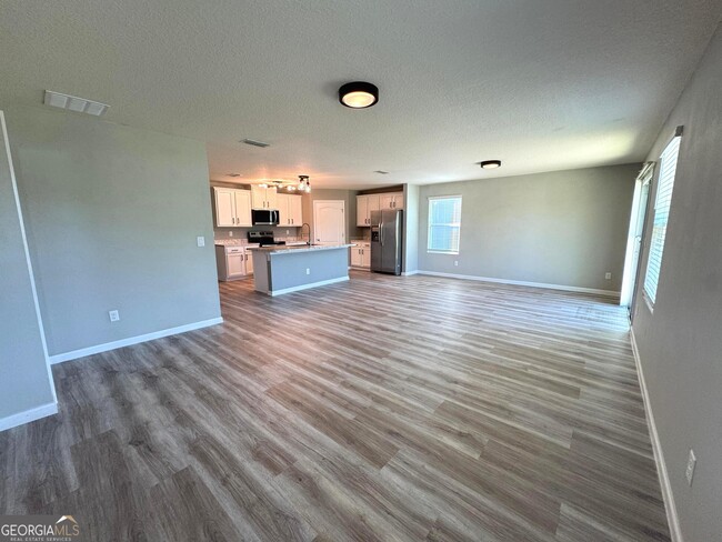Building Photo - 217 Brooklet Cir