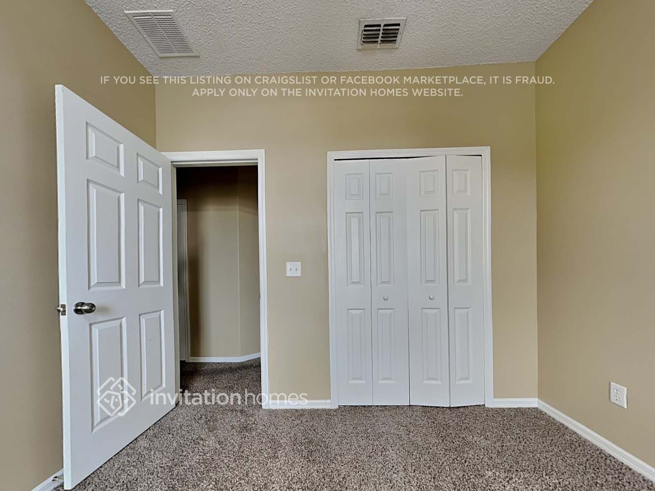 Building Photo - 122 Cotswold Cir