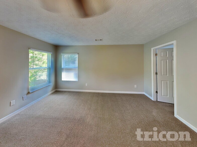 Building Photo - 186 Silver Fox Trail