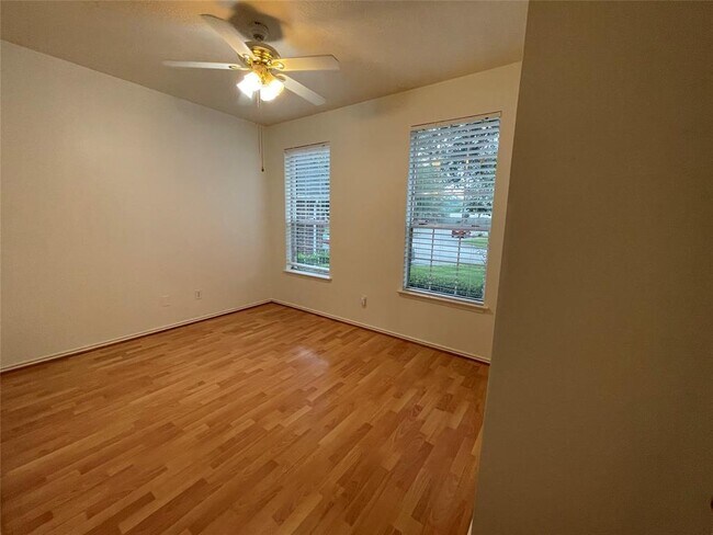 Building Photo - 1715 Wilderness Park Ct