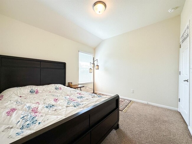 Building Photo - 125 Beech Creek Ln