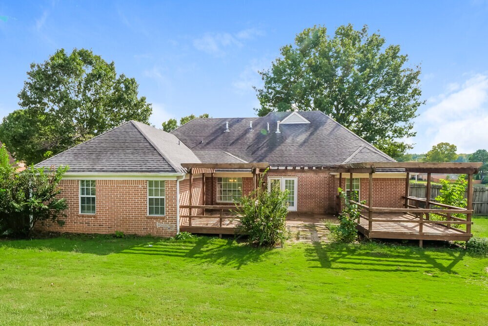 Building Photo - 4793 Narcissus Dr