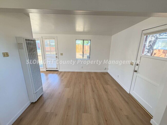 Building Photo - AVAILABLE NOW - Newly renovated studio in SLO Old Town Railroad District