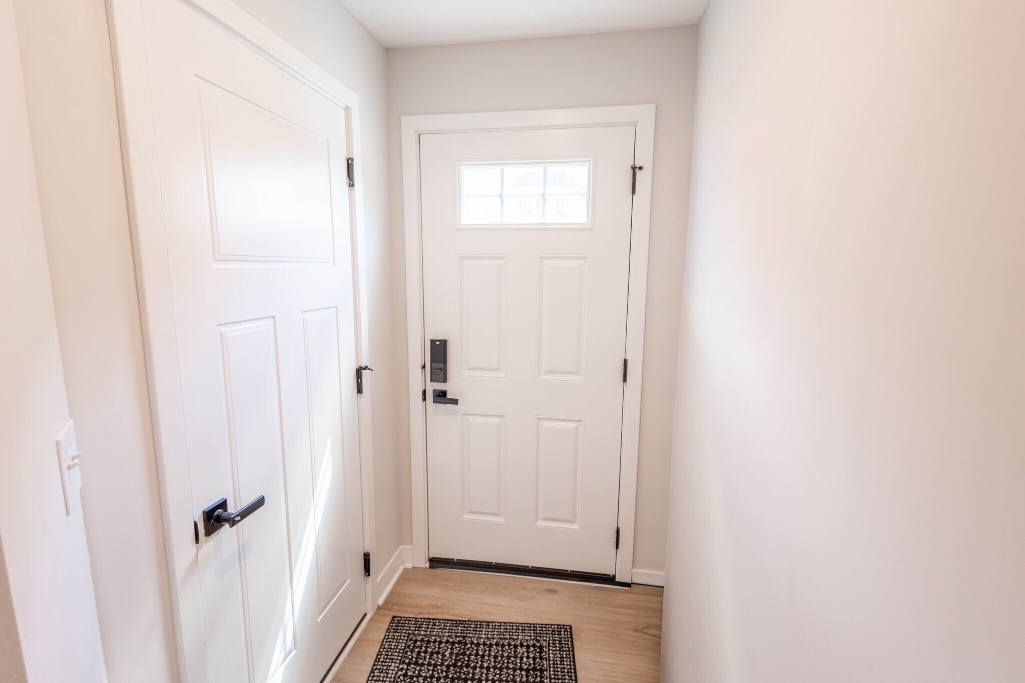 Building Photo - 6800 Frey Ln