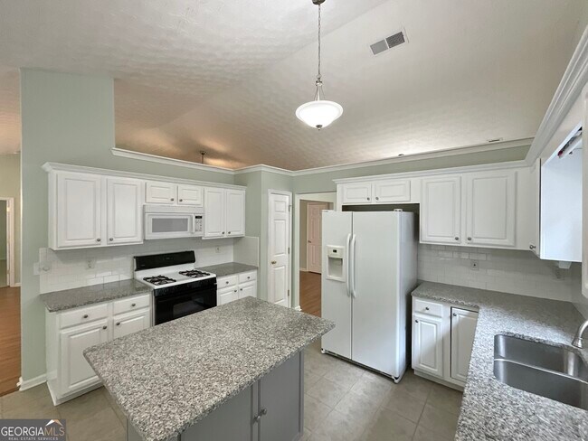 Building Photo - 3317 Freedom Landing NW