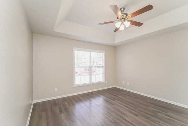 Building Photo - 135 Fritzvon Dr