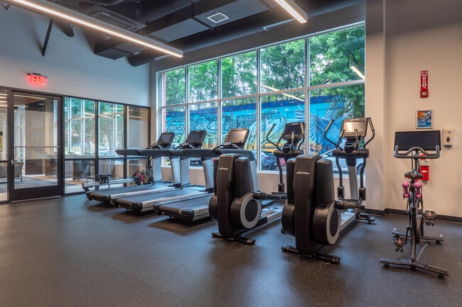 Building Photo - 1590 Elmwood Ave