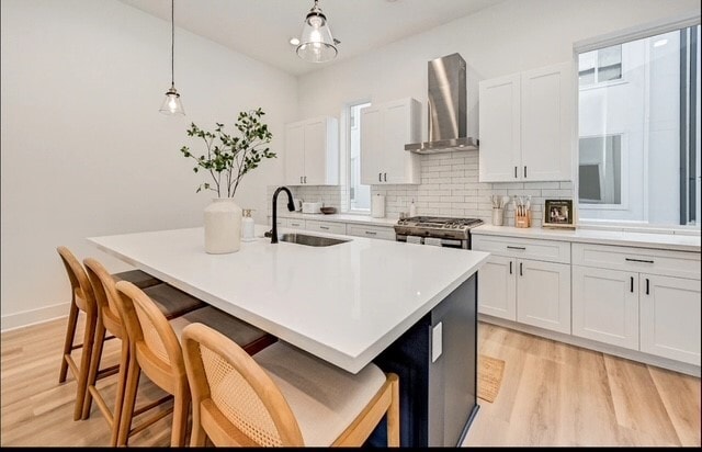 Building Photo - 5910 Val Verde St