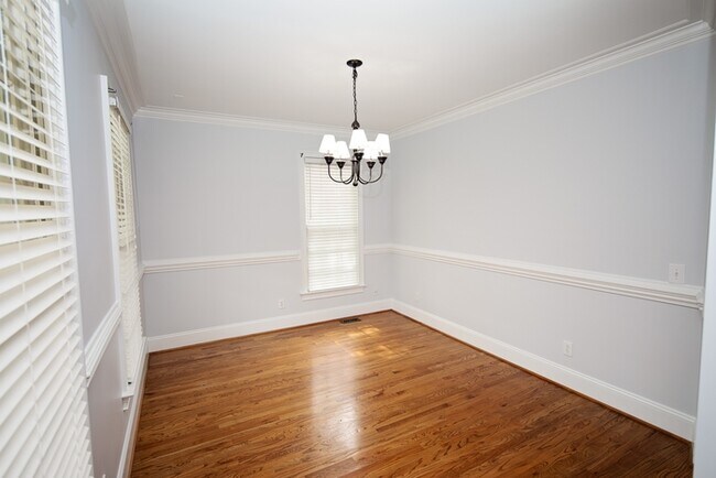 Building Photo - 856 Harborside Ln