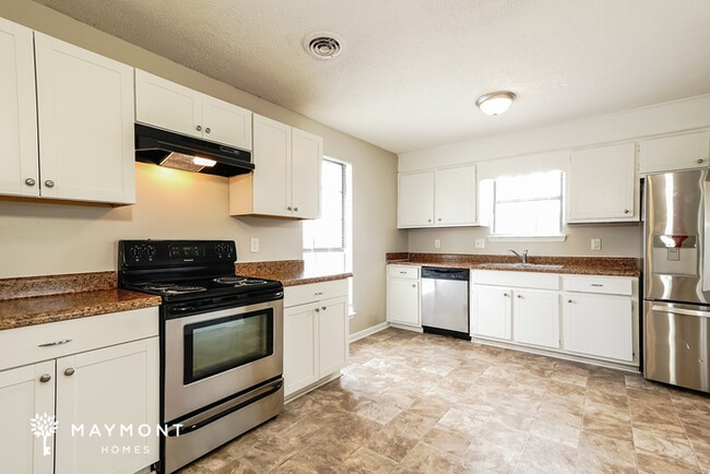 Building Photo - Spacious 3BR Brick Home in Hephzibah, GA