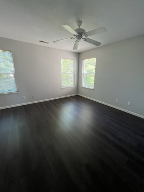 Building Photo - 696 Wilke Pl