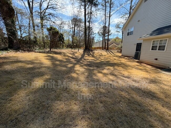 Building Photo - 1528 St Dunstans Rd