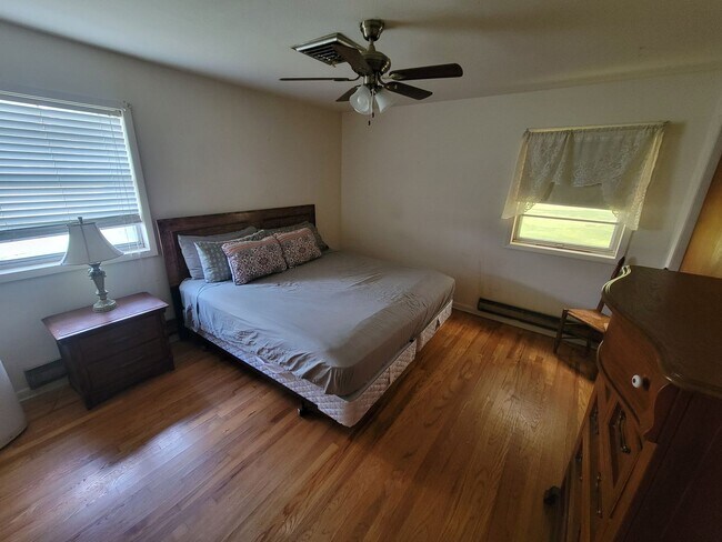 Building Photo - Beautiful Country home in Lakeland