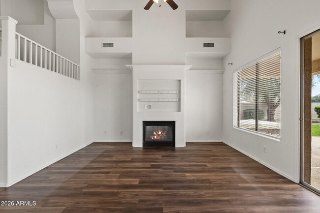 Building Photo - 7803 E Nestling Way