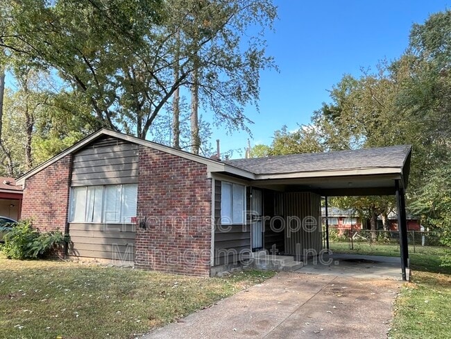Building Photo - 636 Frayser Dr