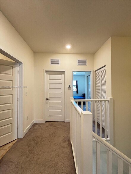 Building Photo - 15860 NW 91st Ct