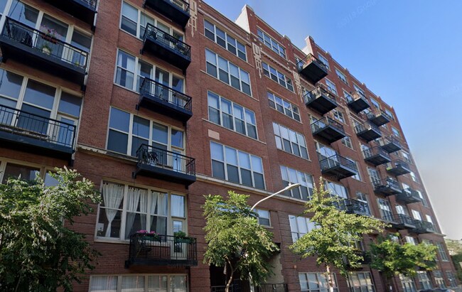 Primary Photo - 1500 W Monroe St