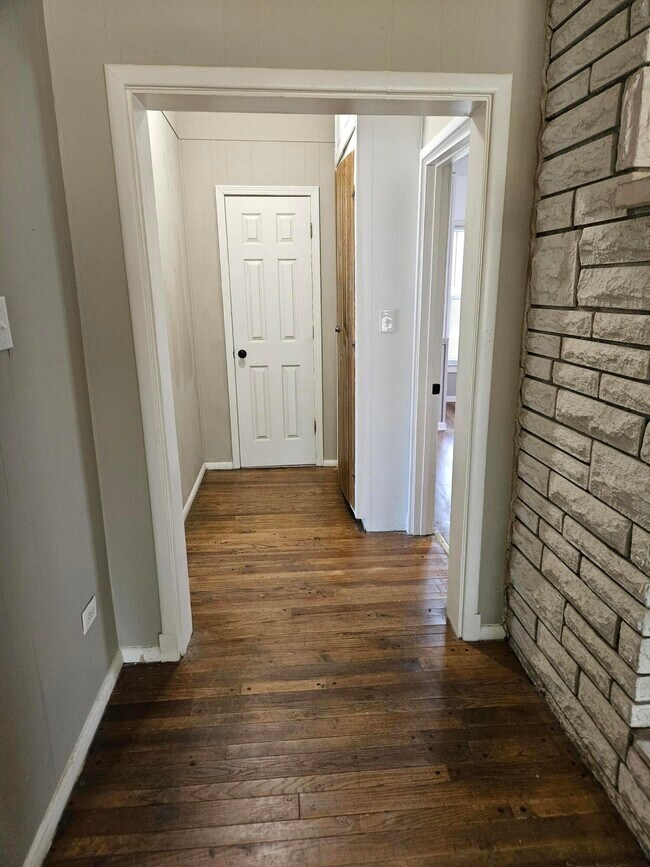 Building Photo - 2158 N Boonville Ave