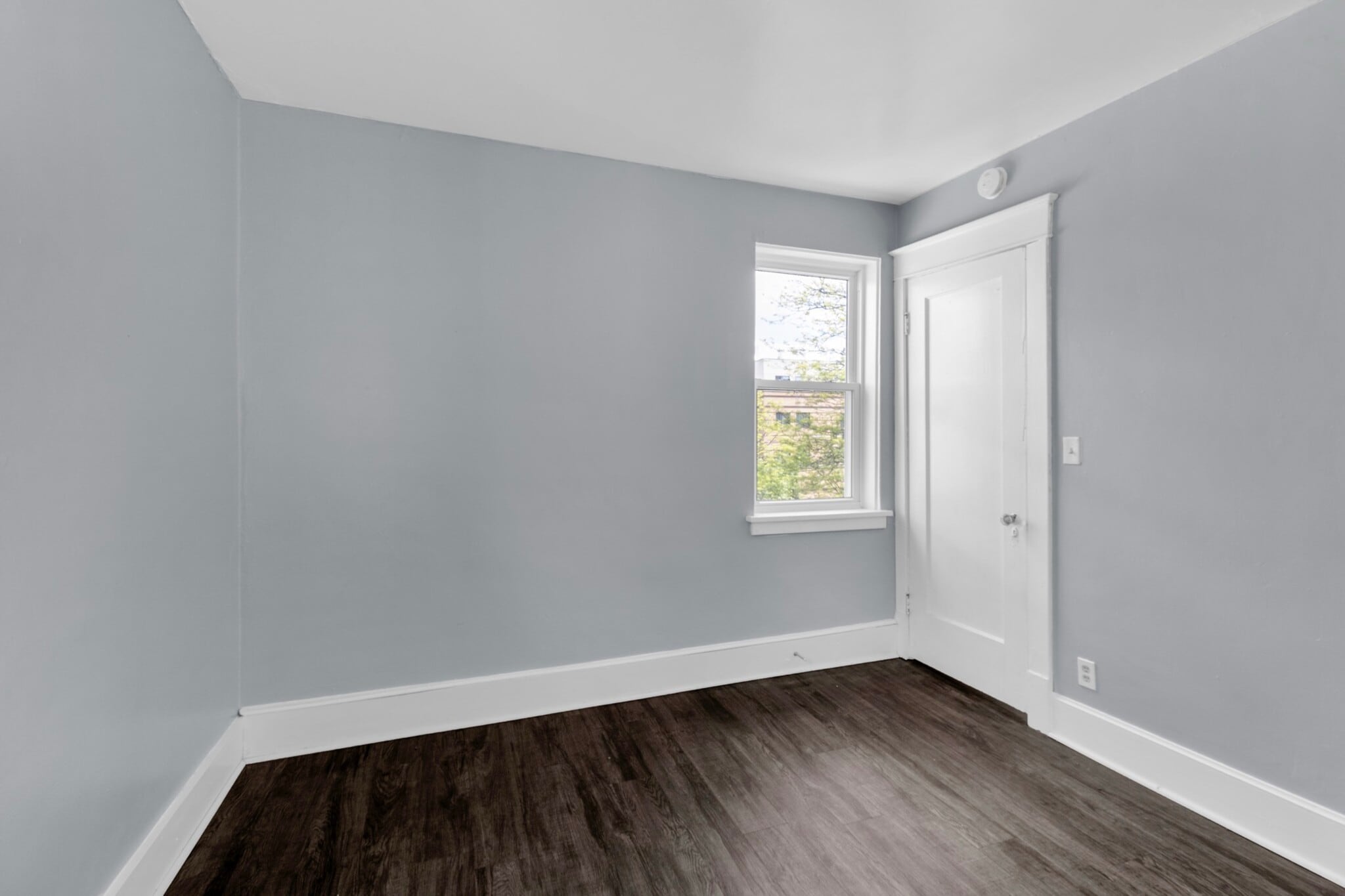 Building Photo - 2803 Main St