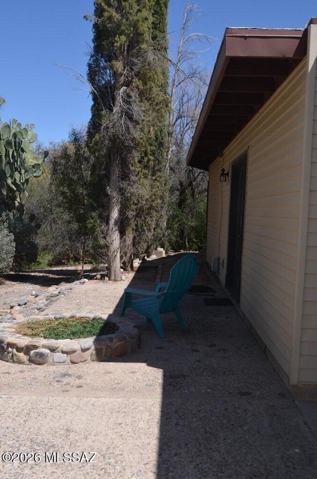 Building Photo - 9159 E Broadway Blvd