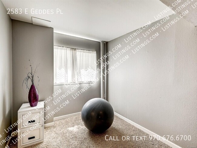 Building Photo - 2583 E Geddes Pl