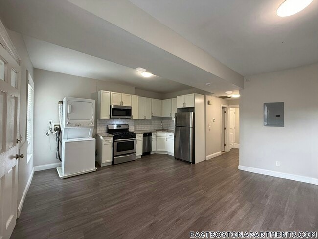 Building Photo - 133 Eutaw St