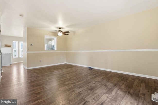 Building Photo - 1109 Oak View Dr