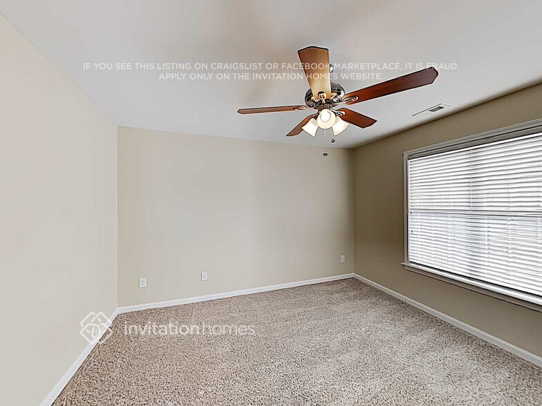 Building Photo - 357 Collinsworth Dr