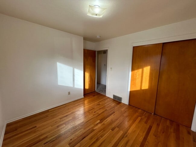 Building Photo - 1012 Morgan St