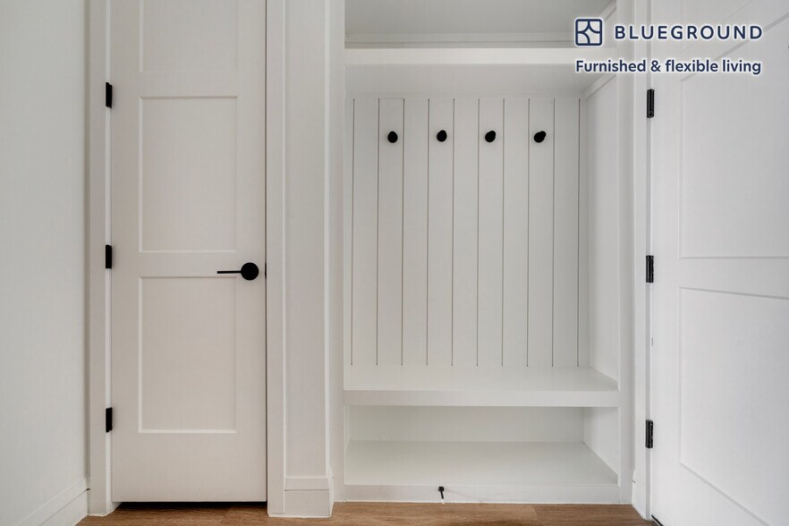 Building Photo - 3403 Harmon Ave