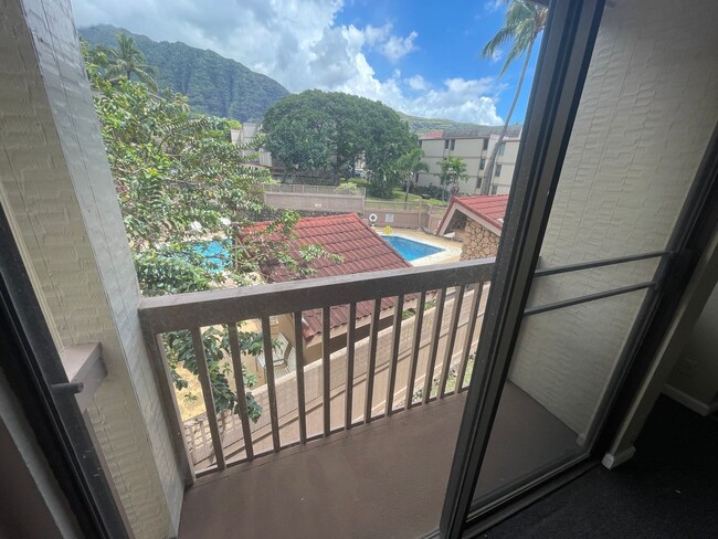 Building Photo - MAKAHA VALLEY PLANTATION  2 bedroom townho...