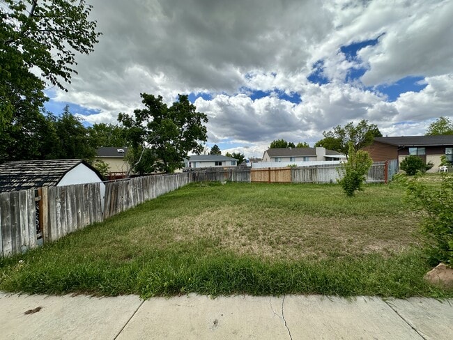 Building Photo - 7685 S 2550 W