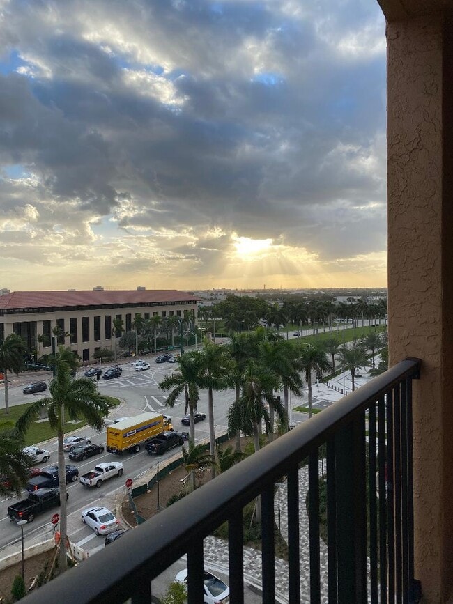 651 Okeechobee Blvd 651 Okeechobee Blvd West Palm Beach FL 33401