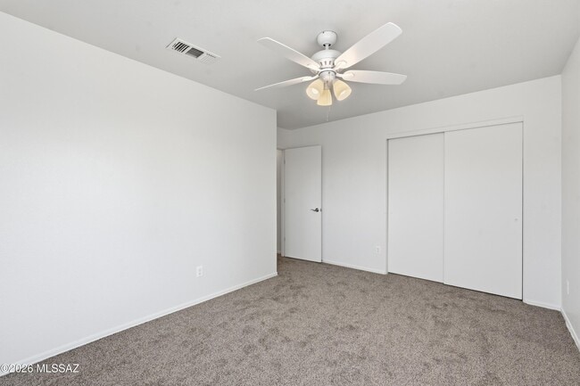 Building Photo - 10008 E Moonstruck Way