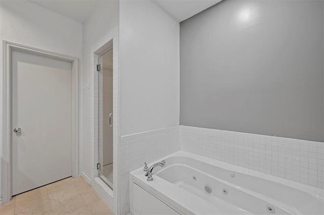 Building Photo - 3250 Cambrick St