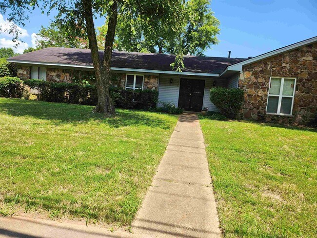 Building Photo - 3782 S Germantown Rd