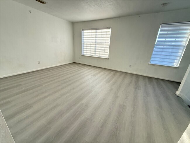 Building Photo - 4707 Meadowthorn Ct