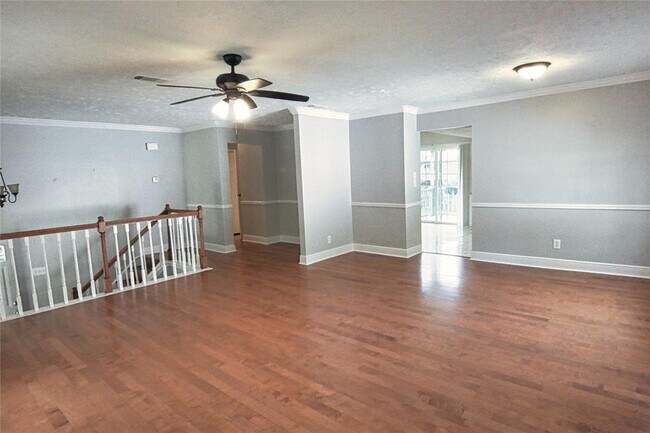 Building Photo - 3202 Birch Creek Dr