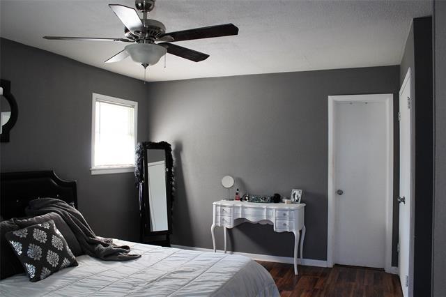 Building Photo - 2347 Edgemont Dr