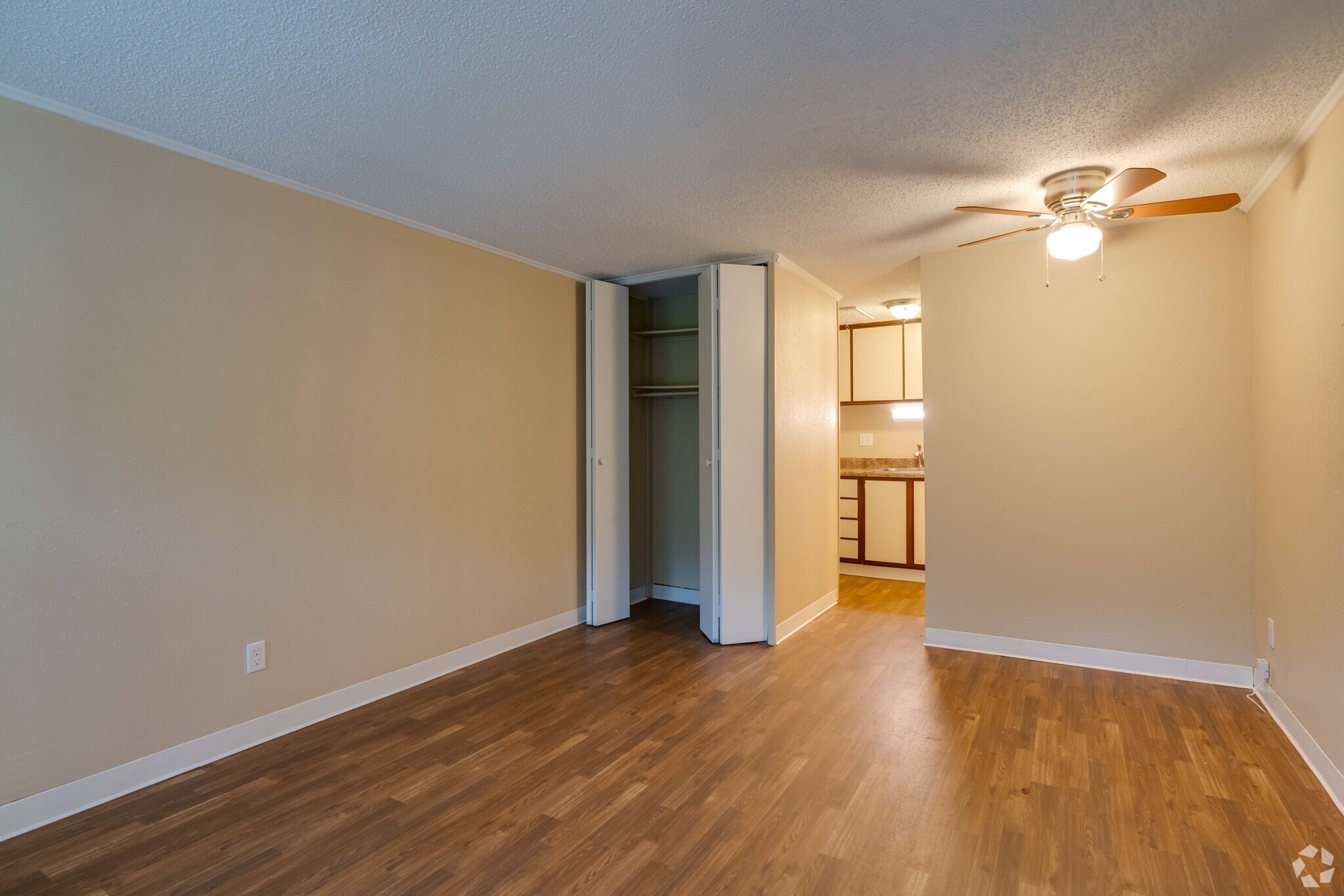 Studio - 288SF - Archer Court