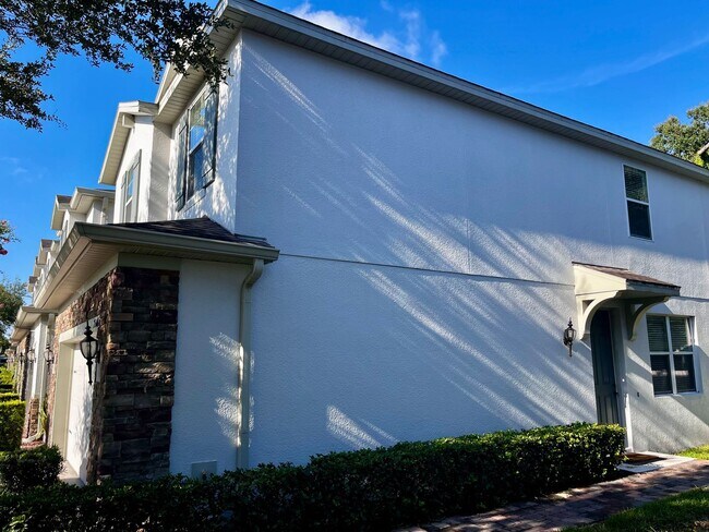 Building Photo - 7506 Aloma Pines Ct