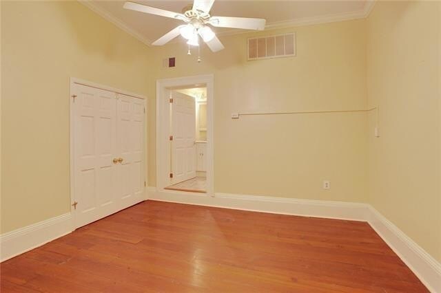Building Photo - 521 Dumaine St