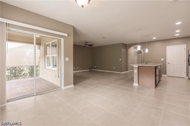 Building Photo - 26978 Wildwood Pines Ln