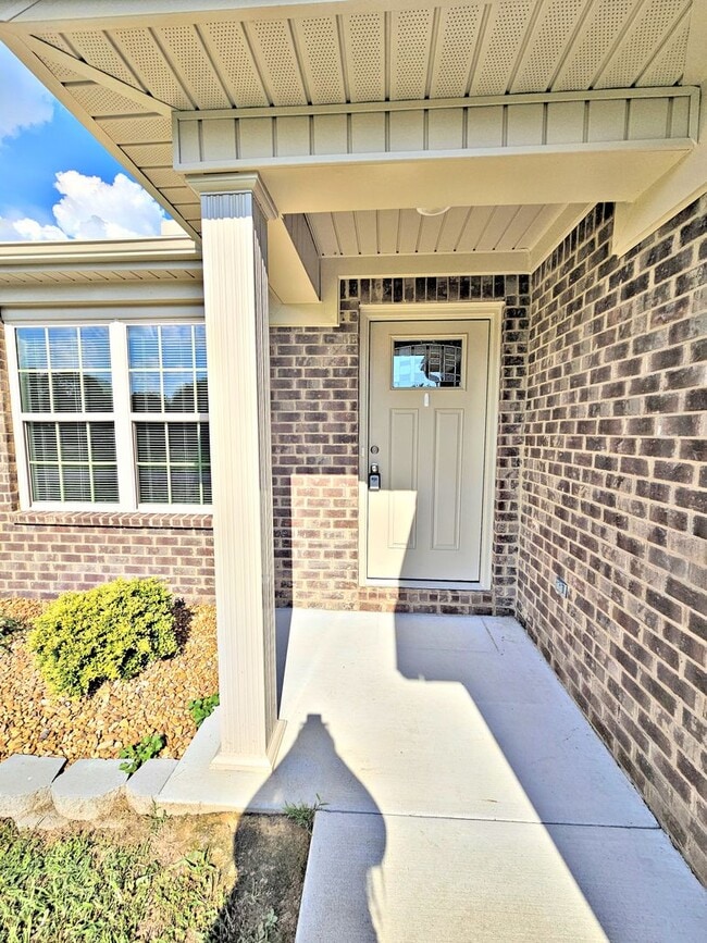 Building Photo - 717 Iron Wood Dr