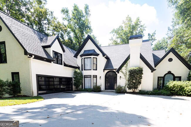 Building Photo - 700 S Brighton Ct