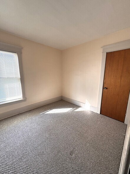 Building Photo - 58 Roanoke Pky