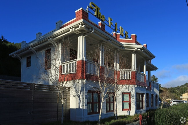 Primary Photo - The Fireside Apartments