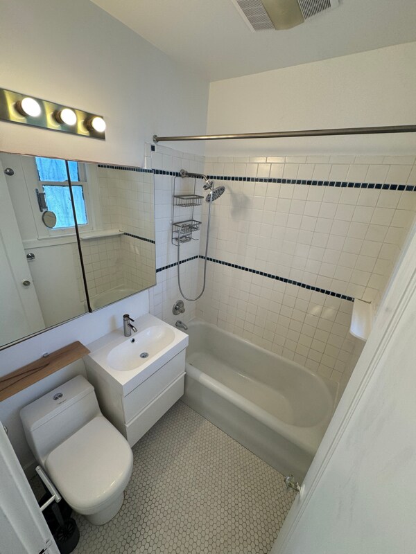 Building Photo - 3465 22nd St