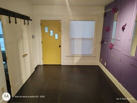 Building Photo - 6010 Maurice Ave