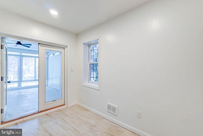 Building Photo - 75 P St NW